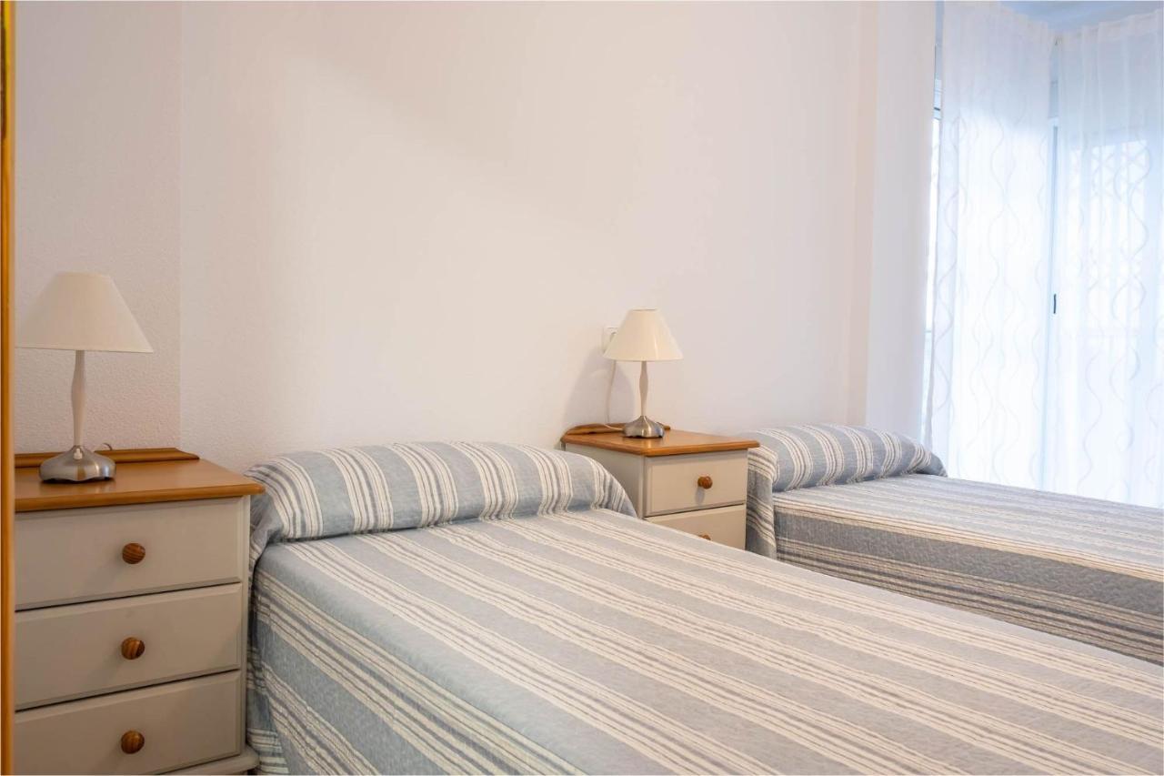 Geraneos Daru Apartment Aguilas Bagian luar foto
